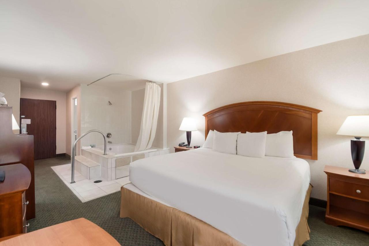 Best Western Манасас Екстериор снимка